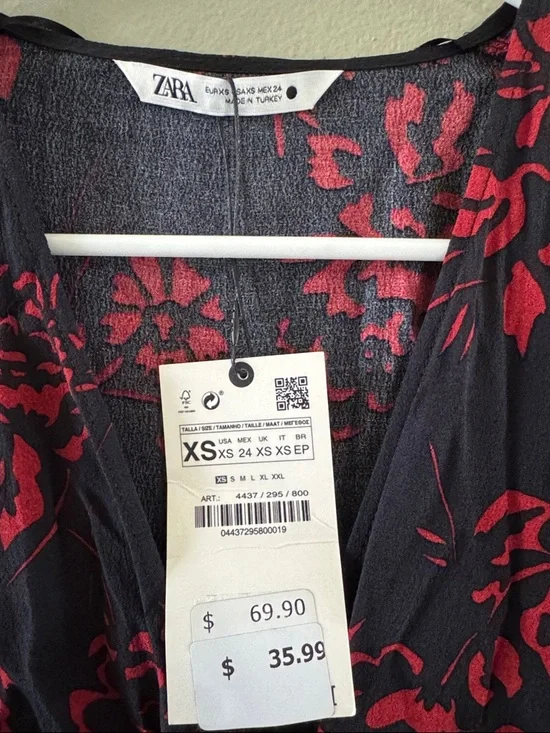 NEW Zara Black Long Sleeve Dress with Red Floral Print XS - Picture 2 of 8